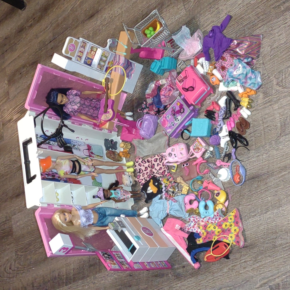Barbie lot